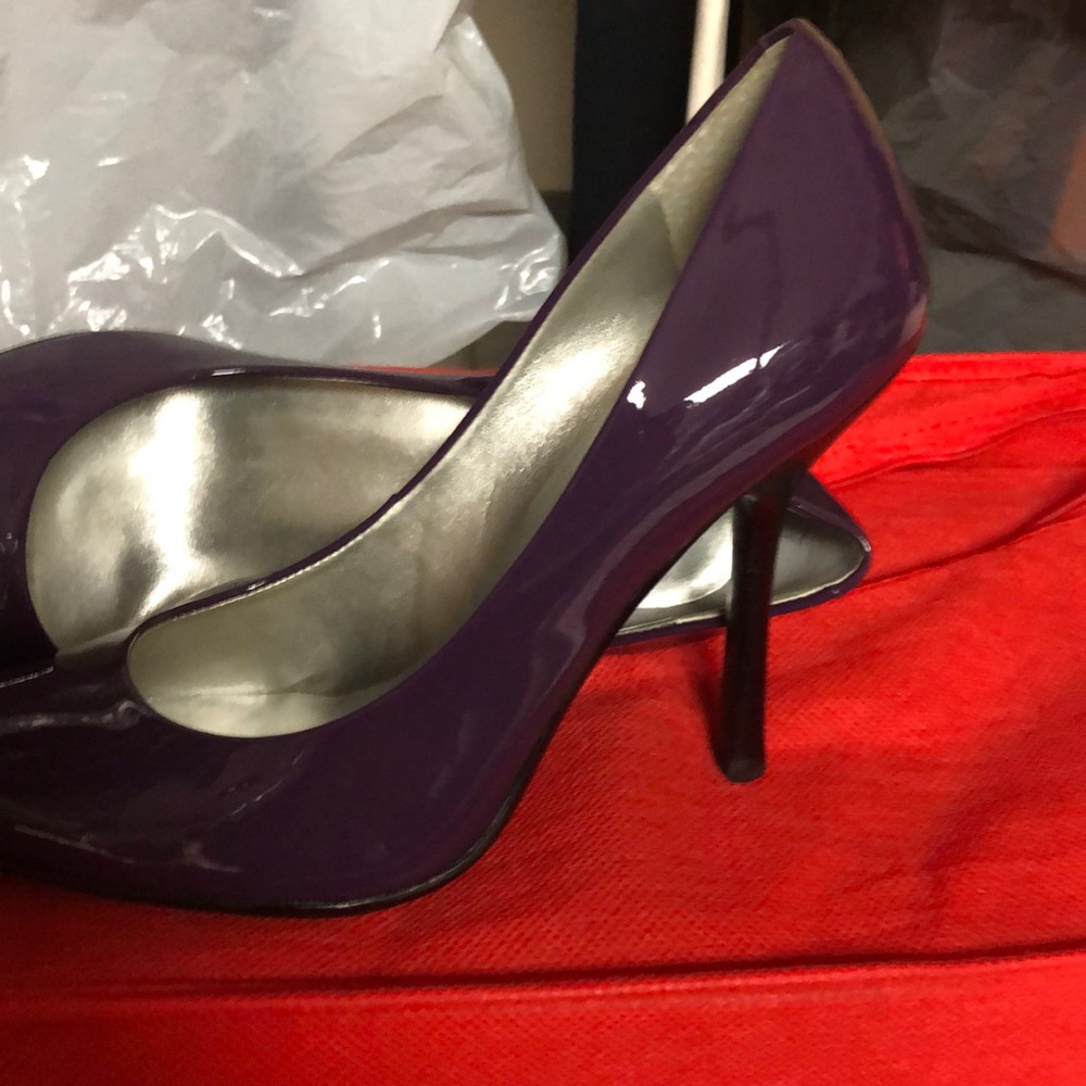 Purple Guess heels - Picture 3 of 6
